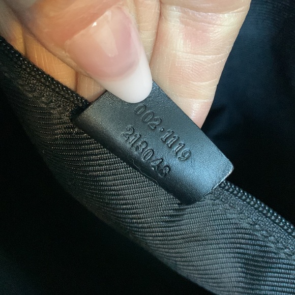 ❌SOLD❌Authentic vintage all back Gucci GG handbag - Picture 15 of 17